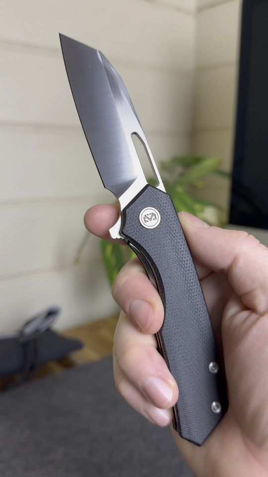 14C28N Knives