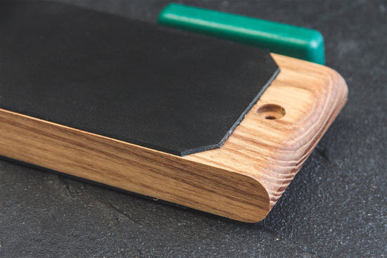 BeaverCraft LS1P1 - Dual-Sided Leather Paddle Strop & Polishing Compound
