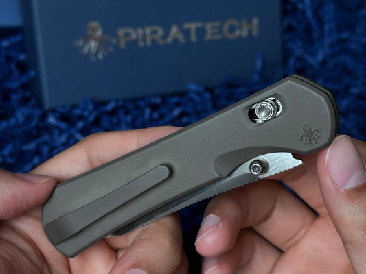 Piratech Kraken/Tsunami - 3.22" S90V Hand Strip Satin Sheepsfoot Blade, Mag-Snap Bead Blasted Titanium Handles