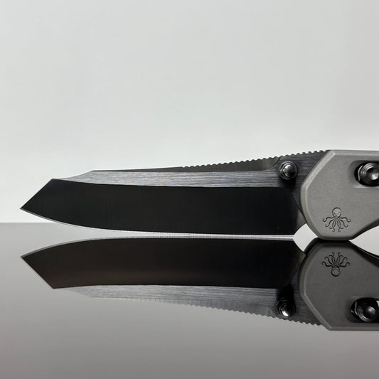 Piratech Kraken/Tsunami - 3.22" S90V Hand Strip Satin DLC Sheepsfoot Blade, Mag-Snap Bead Blasted Titanium Handles