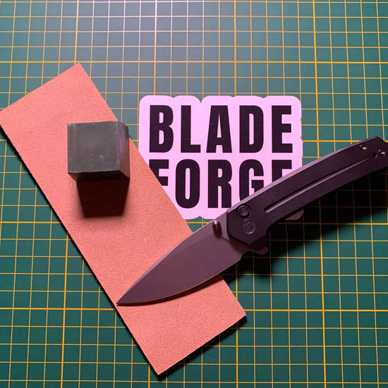 BLADE FORGE Leather Strop and Compound