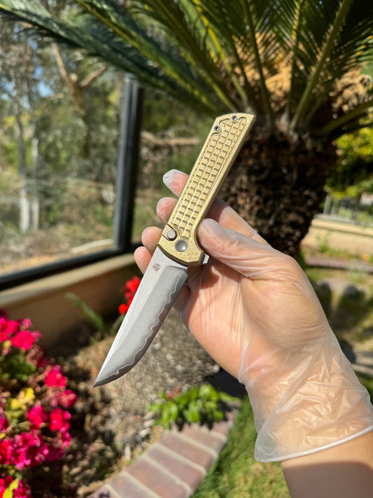 North Mountain Blade Chop 2 Bronze - 3.4" SLD-Magic Steel San Mai Tanto Blade, Bronze Frag Handle