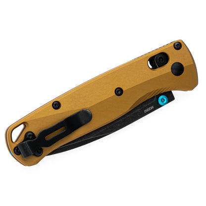 Benchmade Bugout 535BK-07 - M390 DLC Battlewash Blade, Burnt Brass Aluminium Handles