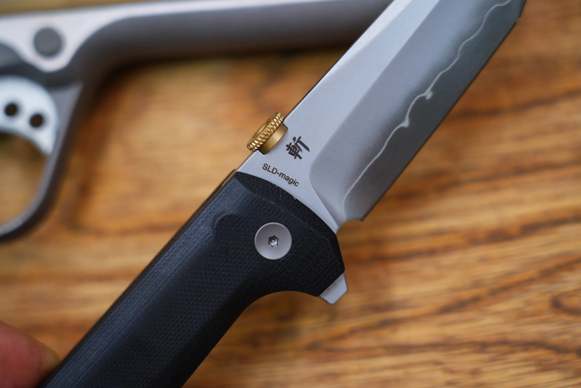 North Mountain Blade Chop 2 G10 Thumb Disk - 3.4" SLD-Magic Steel San Mai Tanto Blade, Black G10 Handle