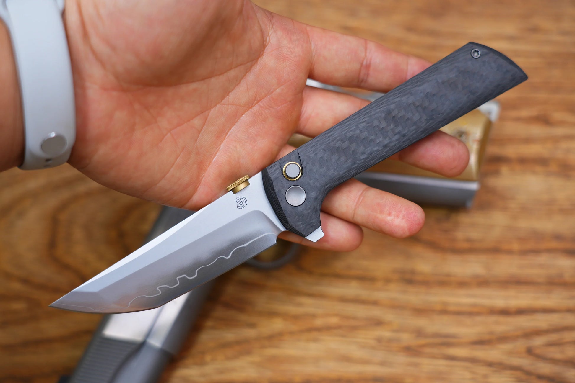 North Mountain Blade Chop 2 G10 Thumb Disk - 3.4" SLD-Magic Steel San Mai Tanto Blade, Carbon Fibre Handle
