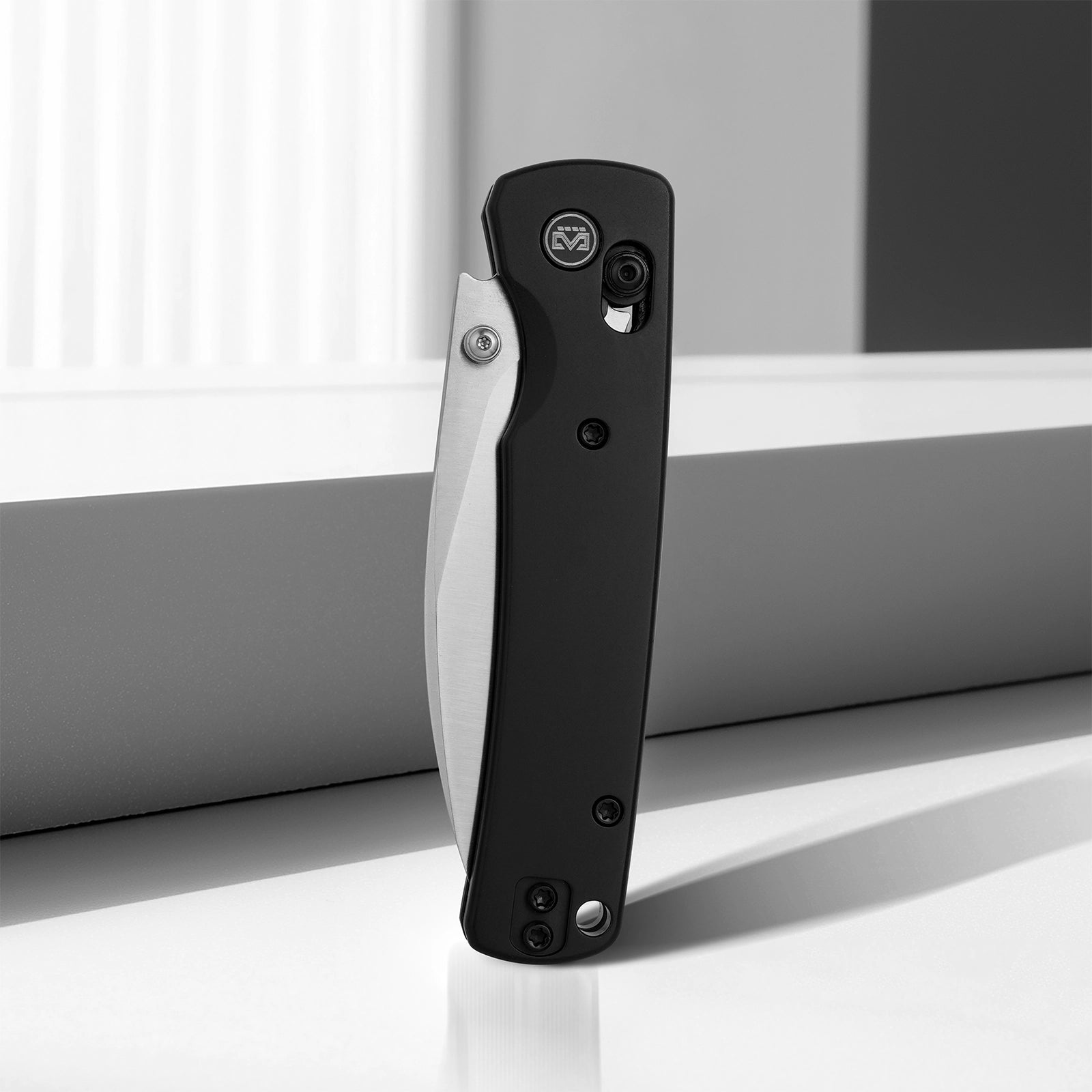 Miguron Vakor - 3.15" M390 Satin Blade, Black PVD Titanium Handle. MGR-633AWBK