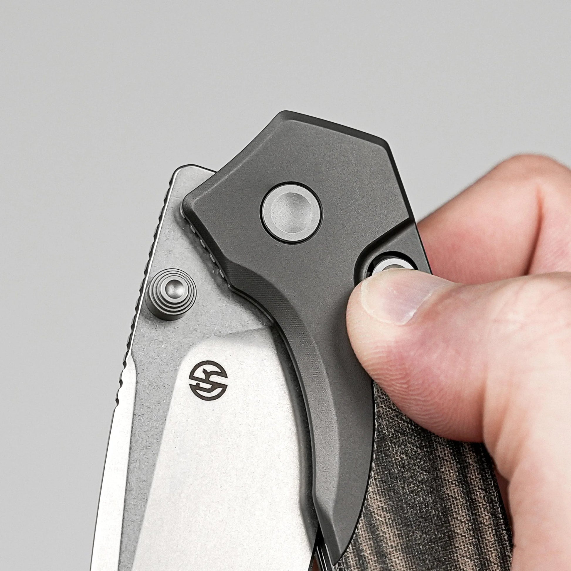 Vosteed Psyop 299 A2220 - 2.99" S35VN Stonewash Blade, Green Micarta & Titanium Handle