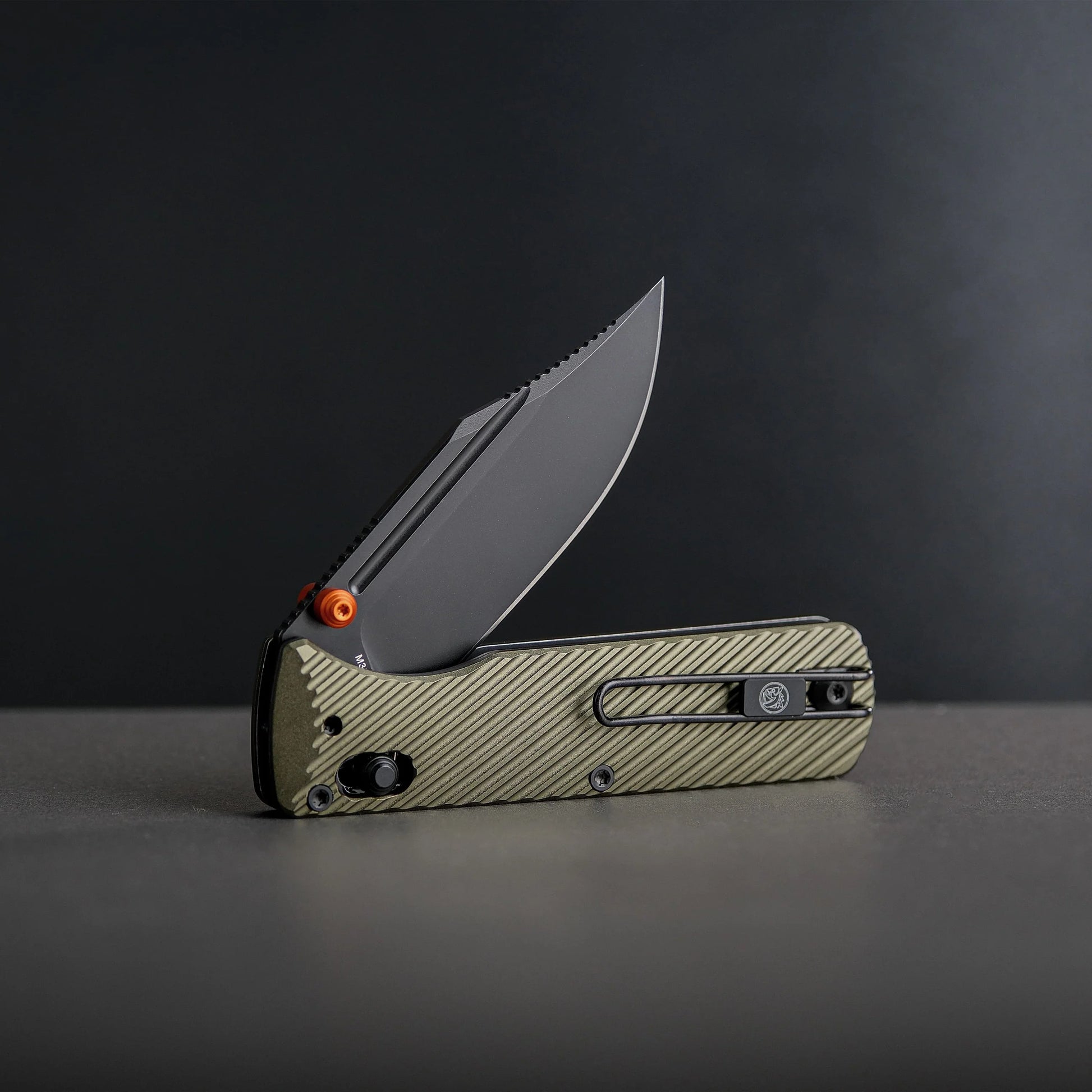 Vosteed Vombat A4102 - 2.92" M390 Black Stonewash Bowie Blade, Olive Green Aluminium Handle