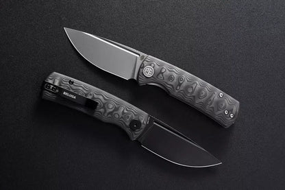 Petrified Fish Mini Beluga PFP01XCP - 2.99" 14C28N Bead Blasted Blade, Carbon Fibre Handle