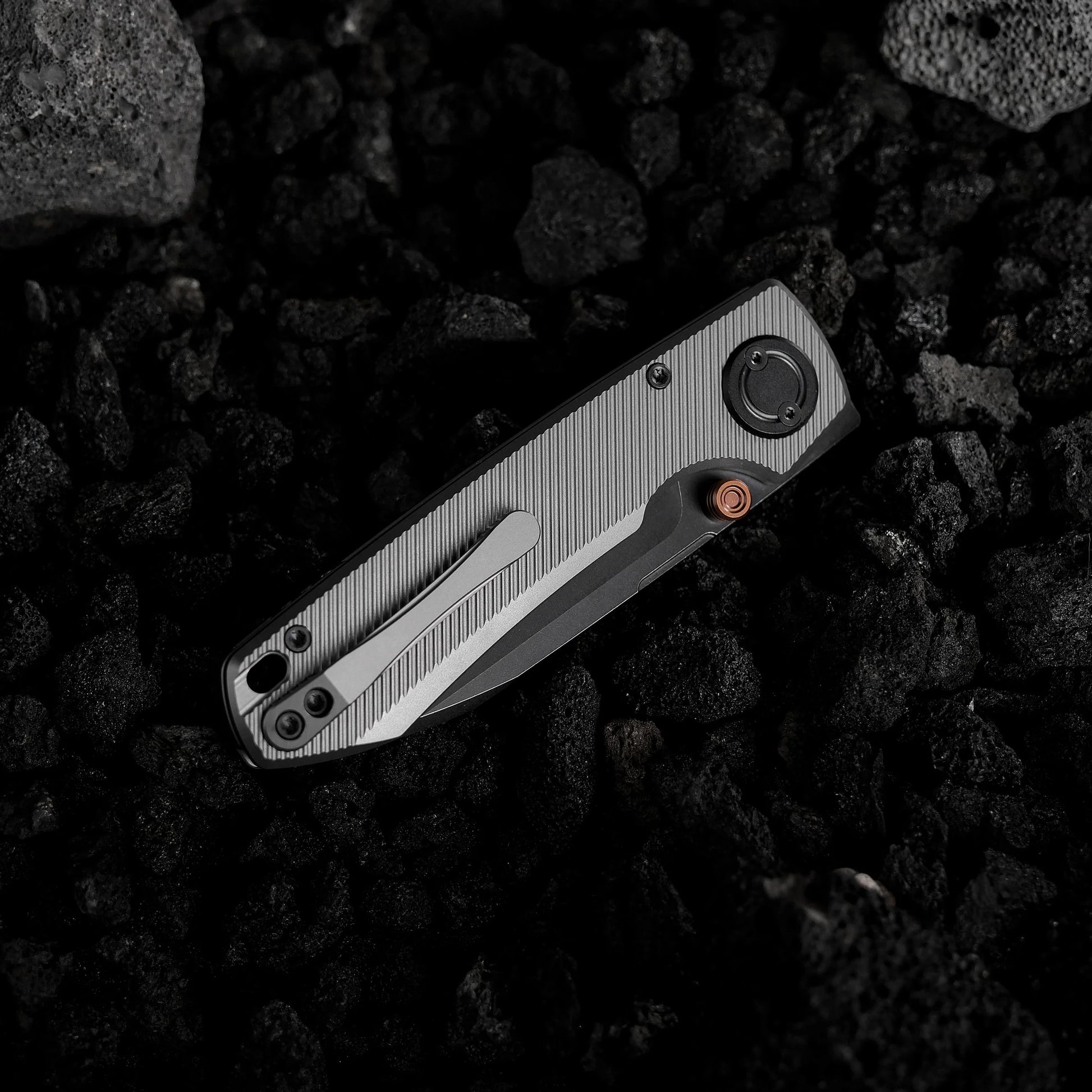 Vosteed Raccoon V Vanchor Lock A4004 - 3.22" M390 Black Stonewash Blade, Titanium Handle