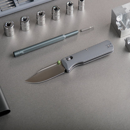 Vosteed Vombat A4101 - 2.92" M390 Satin Bowie Blade, Grey Aluminium Handle